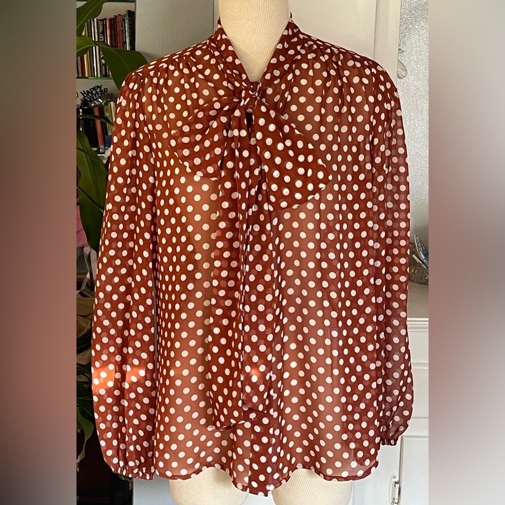 BNWT - Eva Mendes for New York & Co. Rust Polka Dot Blouse with Bow - Large